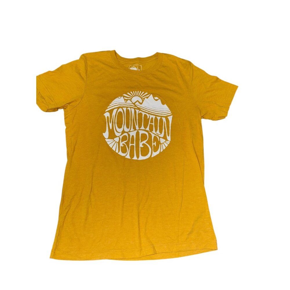 New Frontier Medium Mountain Babe T-Shirt